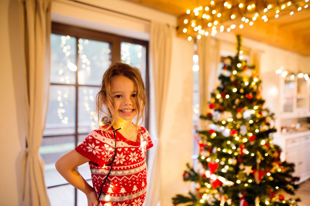 Safety Tips For Holiday Lights